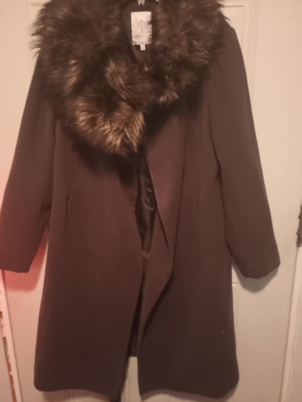 Women's Jennifer Lopez Coat